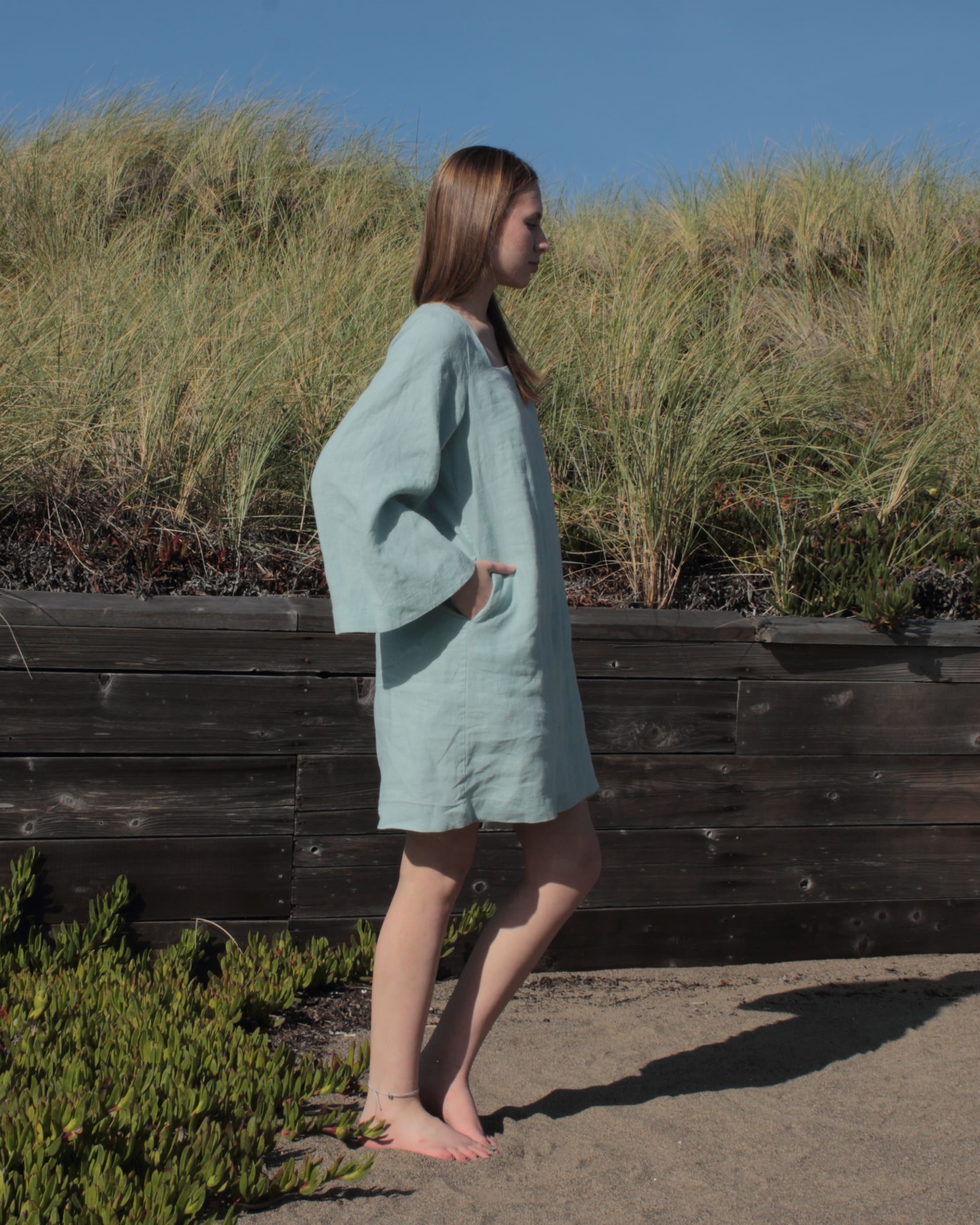 Meadow green A-line linen dress with pockets